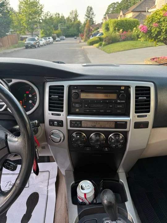 2004 Toyota 4Runner - Image 5 of 15