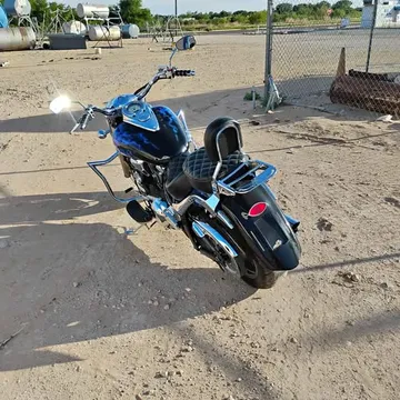 2004 Kawasaki VN2000