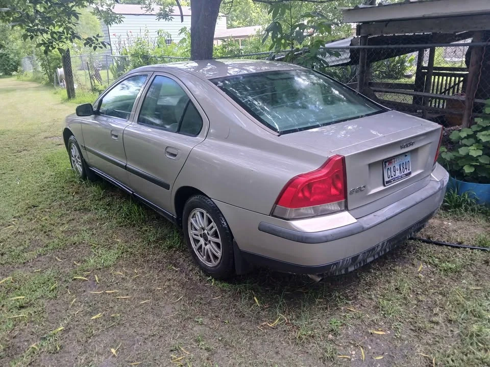 2004 Volvo S60 1st Gen - Image 2 of 6