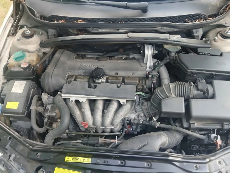 2004 Volvo S60 1st Gen - Image 3 of 6