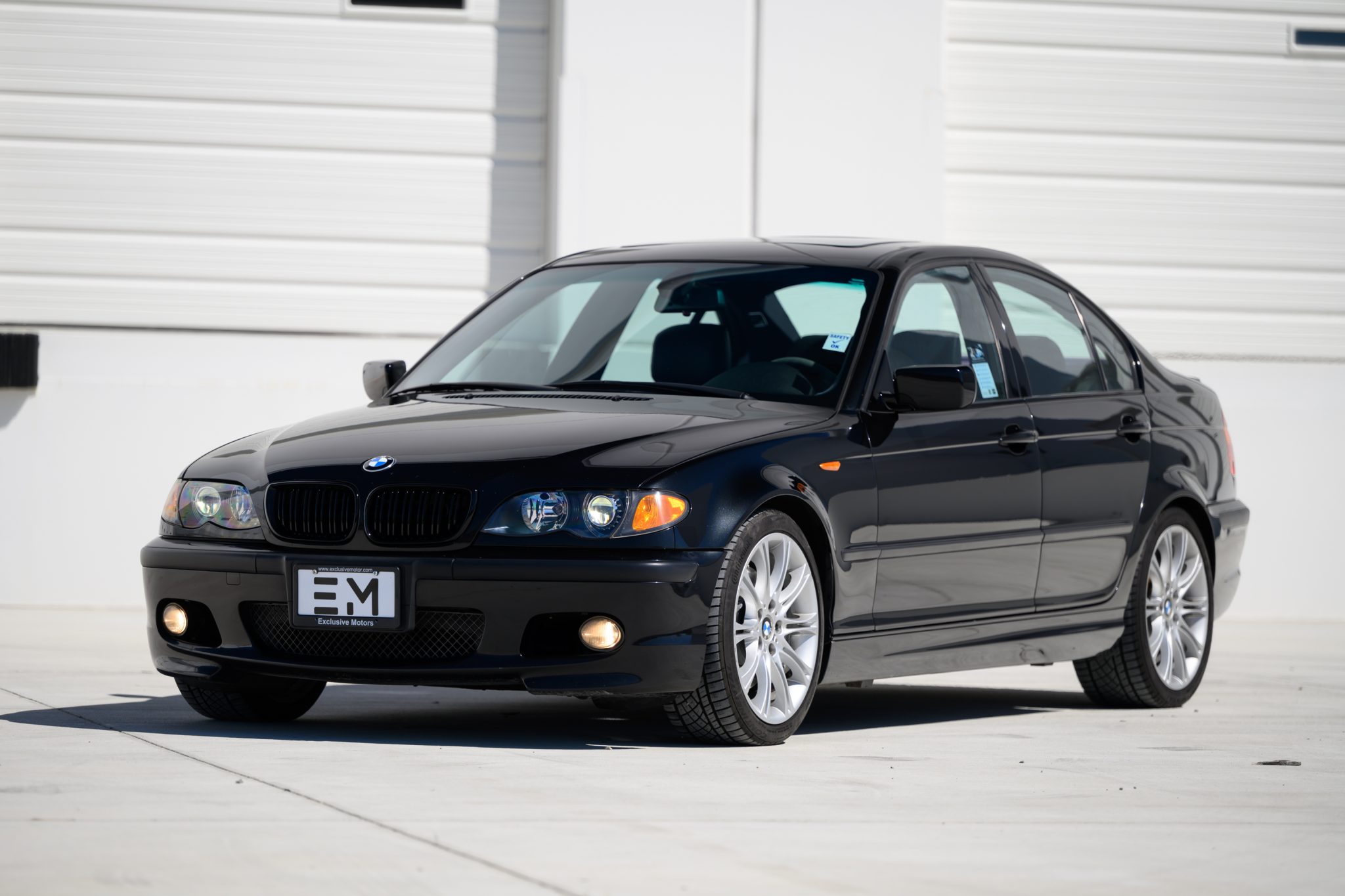 2004 BMW 330i ZHP Sedan 6-Speed