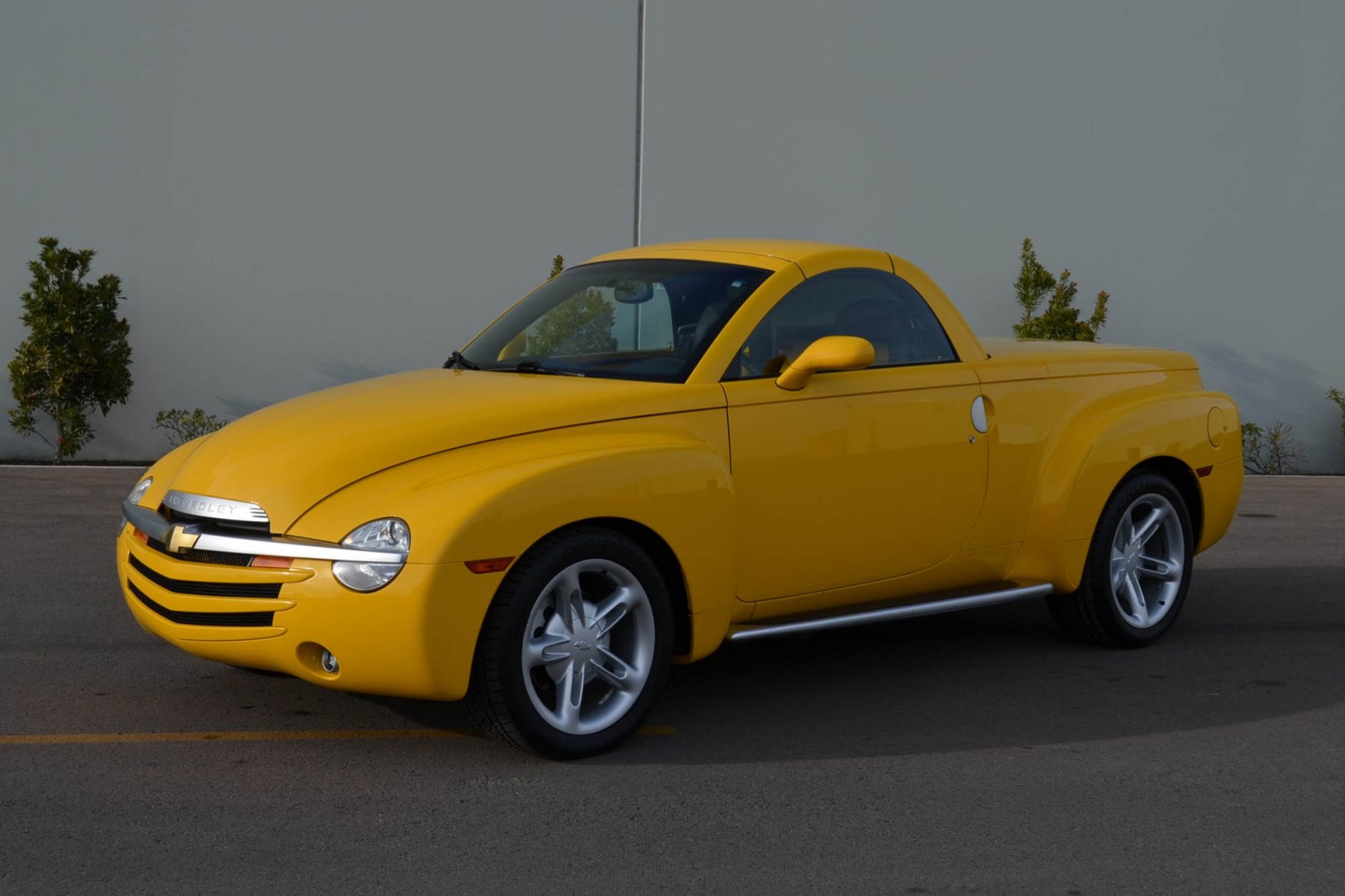 42k-Mile 2004 Chevrolet SSR
