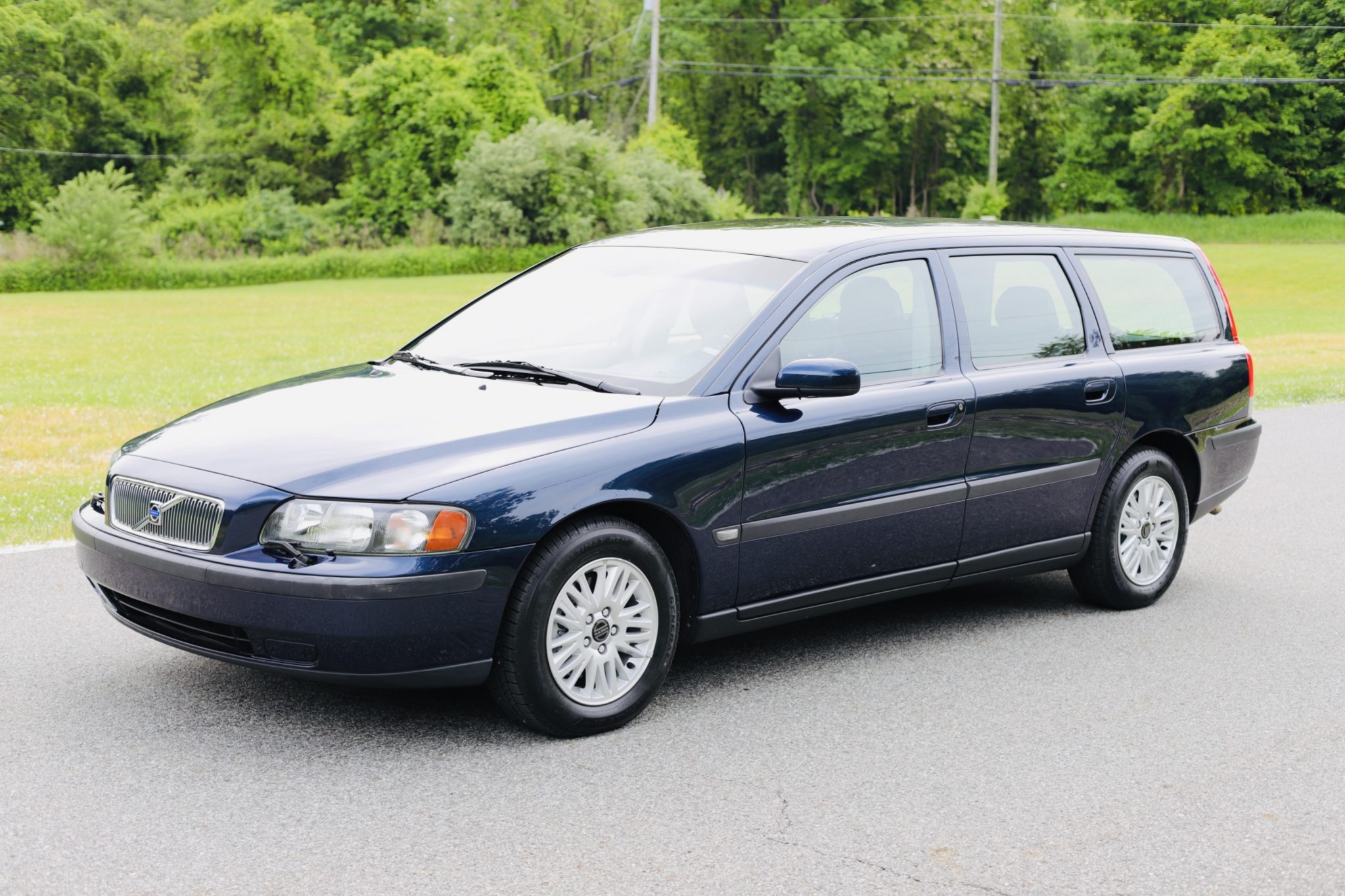 2004 Volvo V70 Wagon