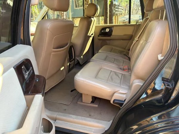 2005 Ford Expedition 2nd Gen - Image 9 of 12