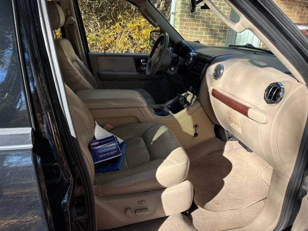 2005 Ford Expedition 2nd Gen - Image 6 of 12