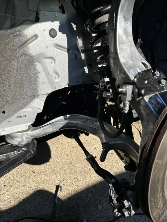 2005 Nissan 350Z 5th Gen - Image 10 of 10