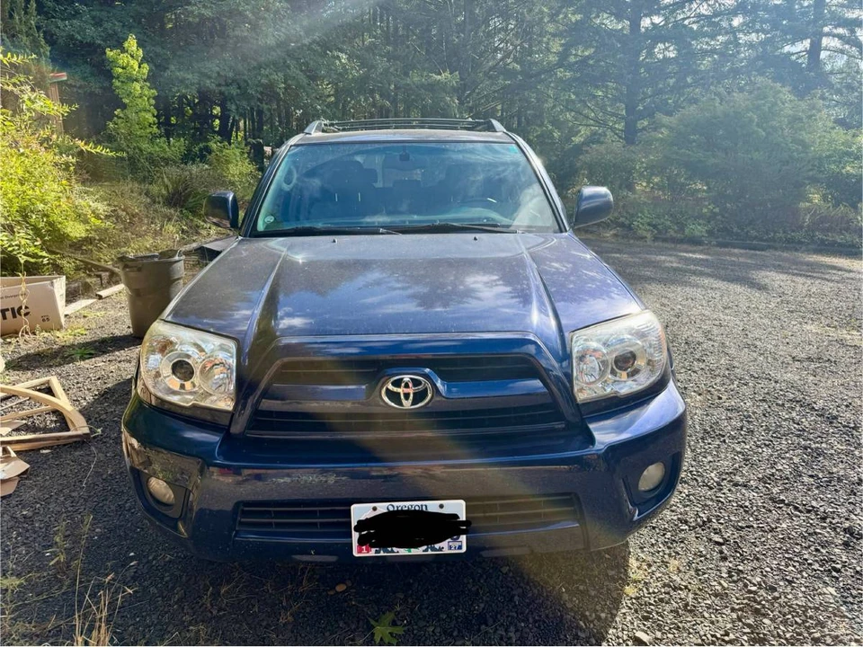 2005 Toyota 4Runner 4th Gen - Image 3 of 10
