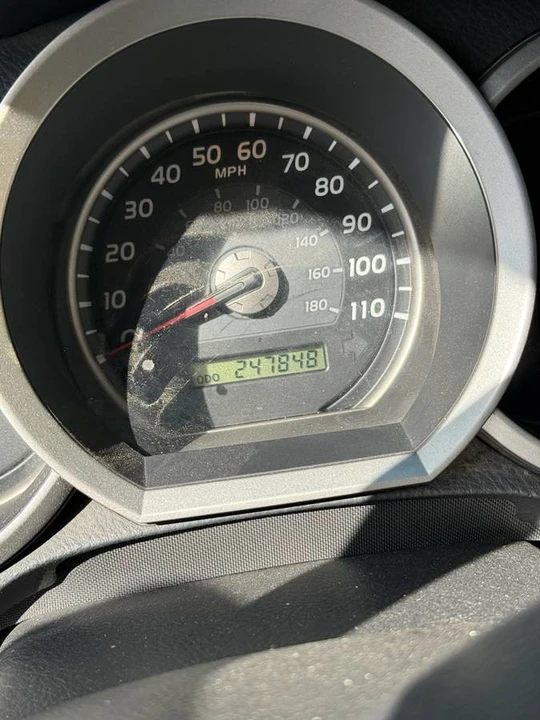 2005 Toyota 4Runner 4th Gen - Image 8 of 10