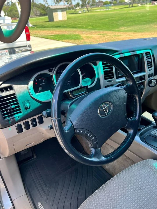 2005 Toyota 4Runner 4th Gen - Image 6 of 10