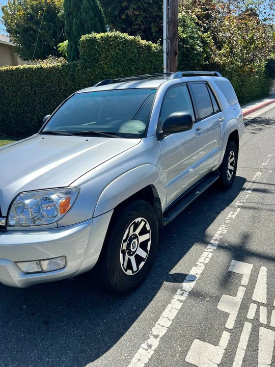 2005 Toyota 4Runner 4th Gen - Image 3 of 10