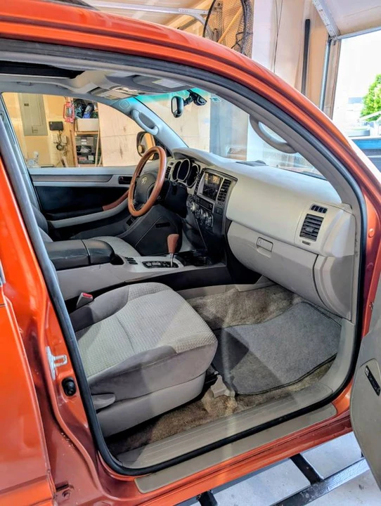 2005 Toyota 4Runner 4th Gen - Image 3 of 11