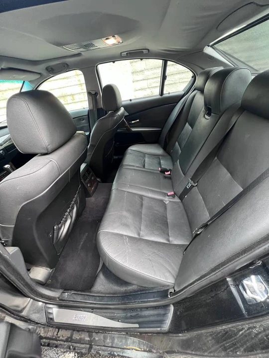 2005 BMW E60 545i & 550i Sedan - Image 9 of 15
