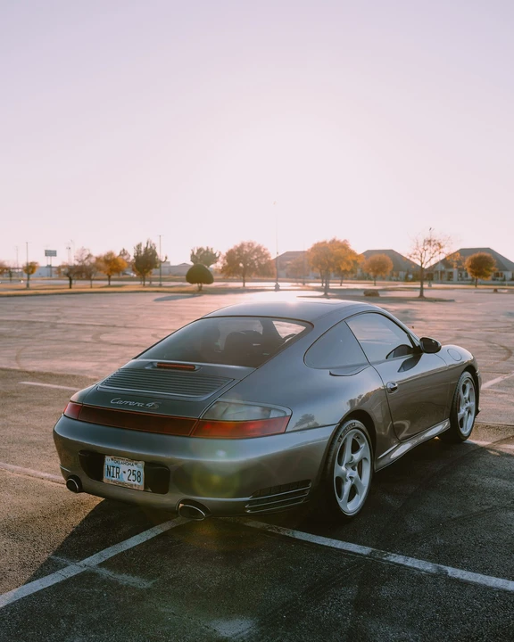 2005 Porsche 996 Carrera 4S - Image 14 of 31