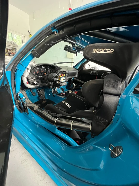 2005 Porsche 996 GT3 - Image 15 of 18