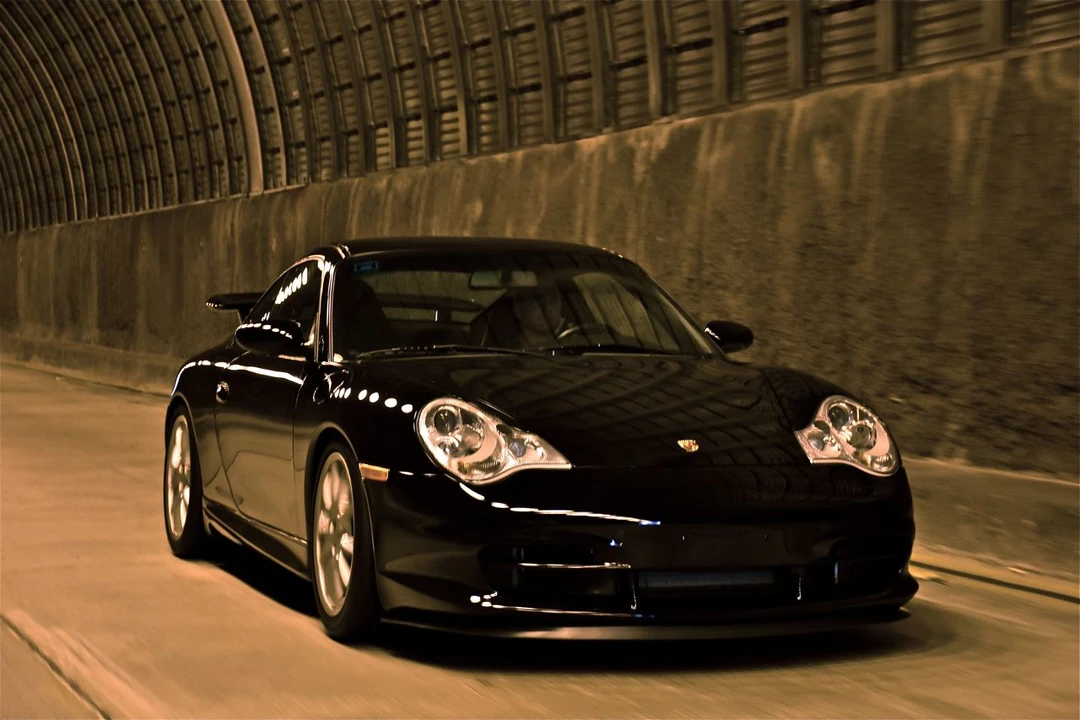2005 Porsche 996 GT3 - Image 3 of 13
