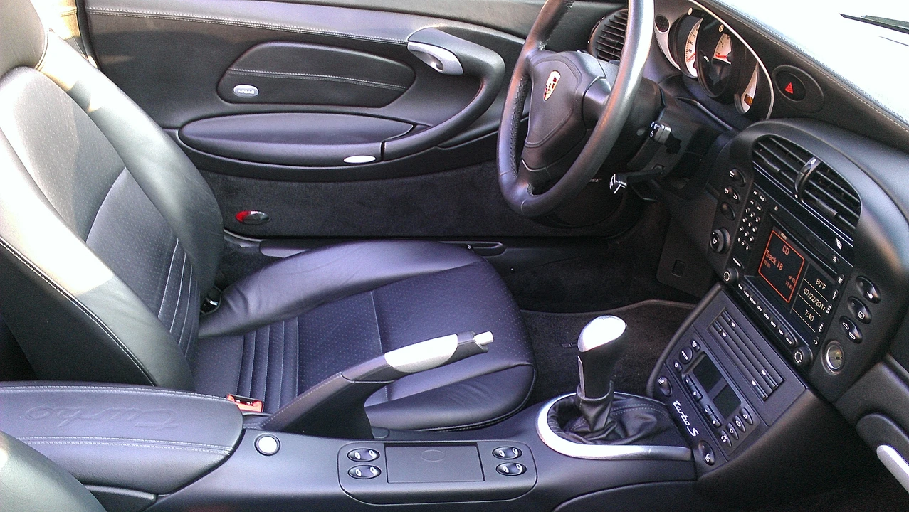 2005 Porsche 996 Turbo - Image 3 of 5