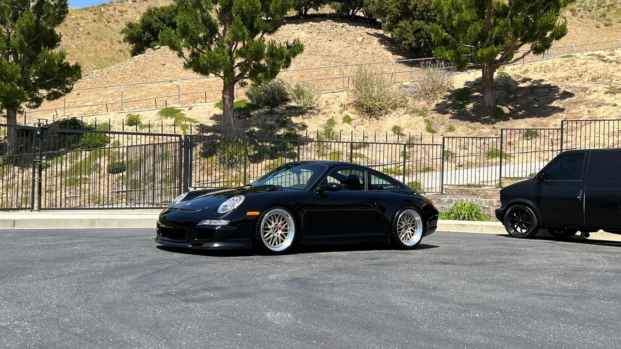 2005 Porsche 997 Carrera S - Image 9 of 24