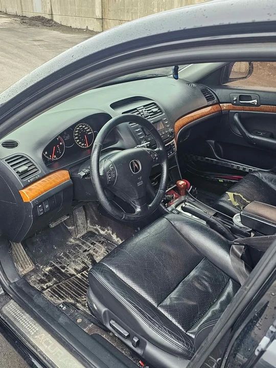 2005 Acura TSX 1st Gen - Image 4 of 10