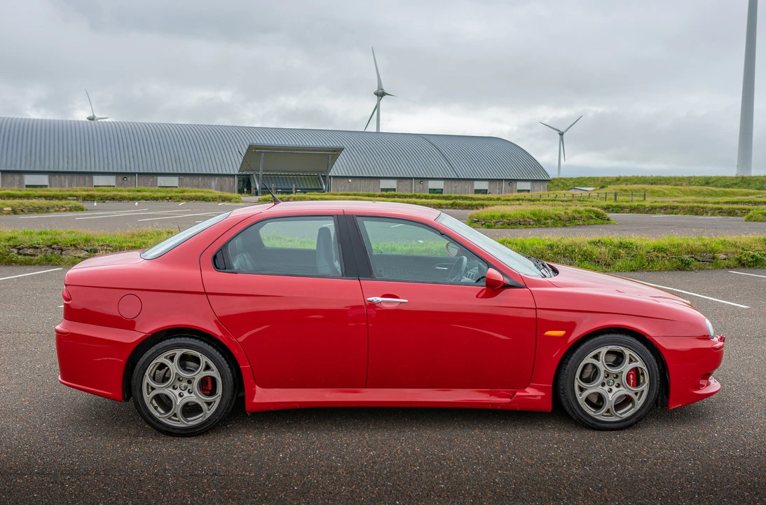 2005 Alfa Romeo 156 GTA - Image 15 of 31