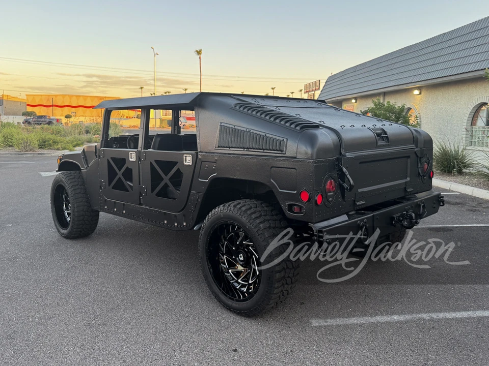 2005 AM General Hummer - Image 2 of 17