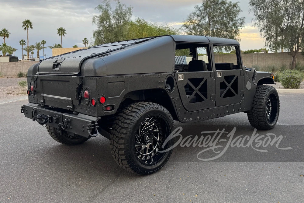 2005 AM General Hummer - Image 2 of 10