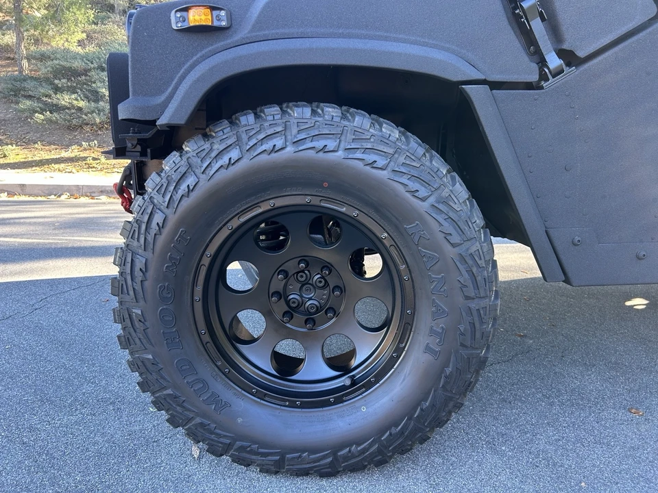 2005 AM General Hummer - Image 11 of 21