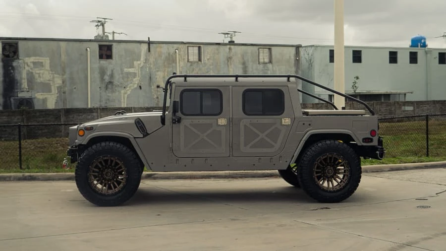 2005 AM General Hummer - Image 11 of 31