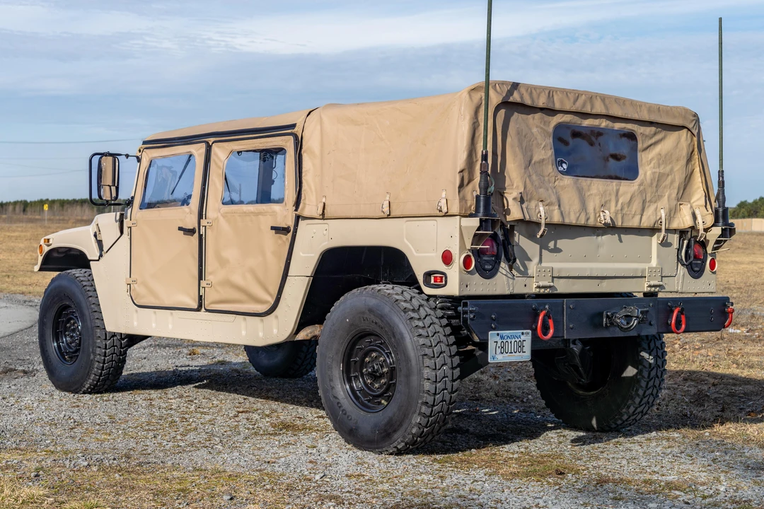 2005 AM General Hummer - Image 9 of 31