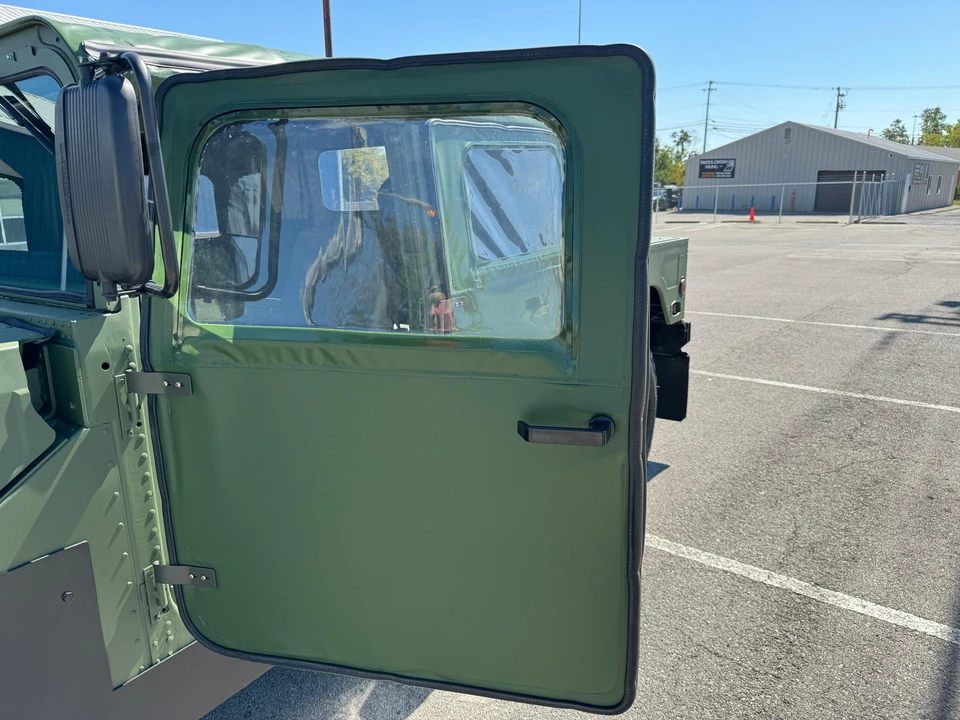 2005 AM General Hummer - Image 22 of 31