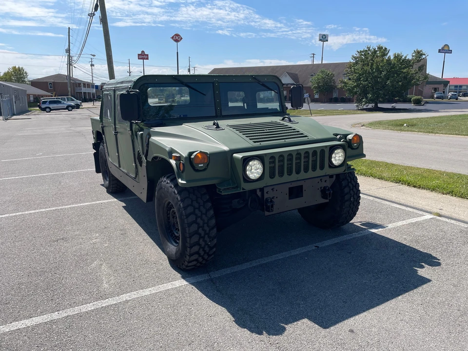 2005 AM General Hummer - Image 14 of 31