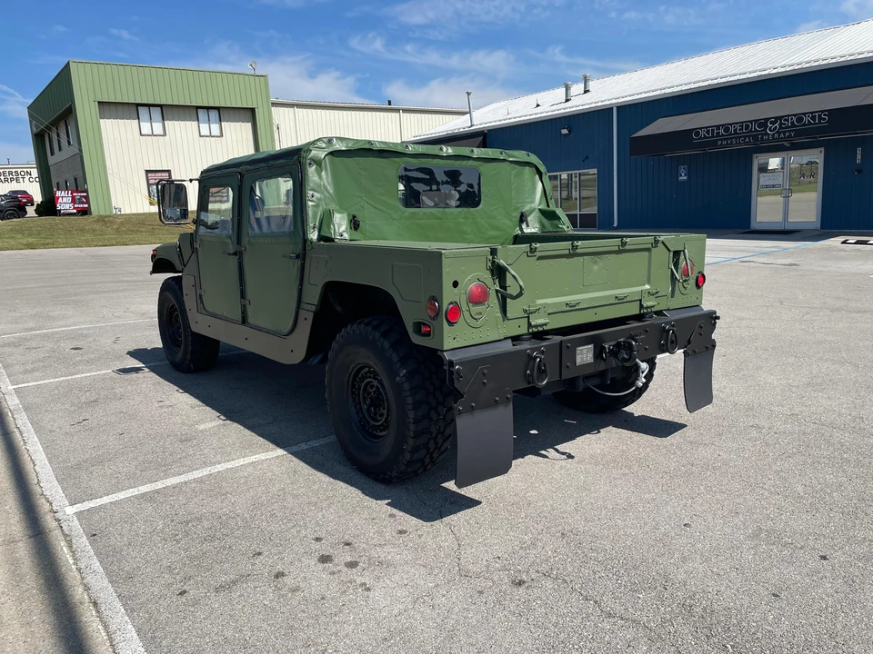 2005 AM General Hummer - Image 9 of 31