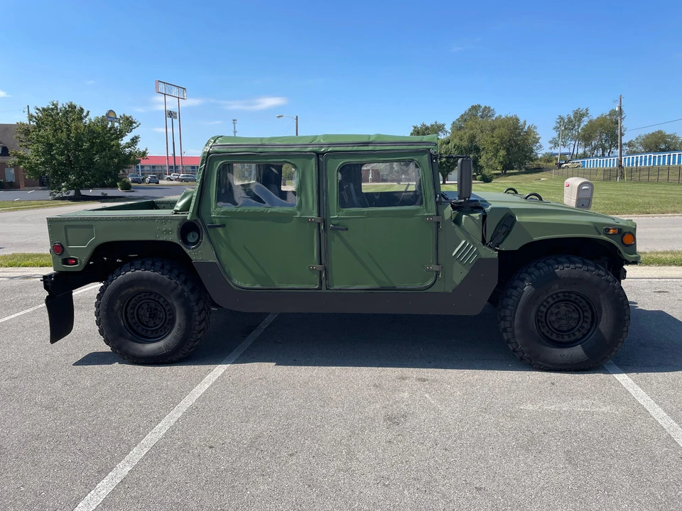 2005 AM General Hummer - Image 13 of 31