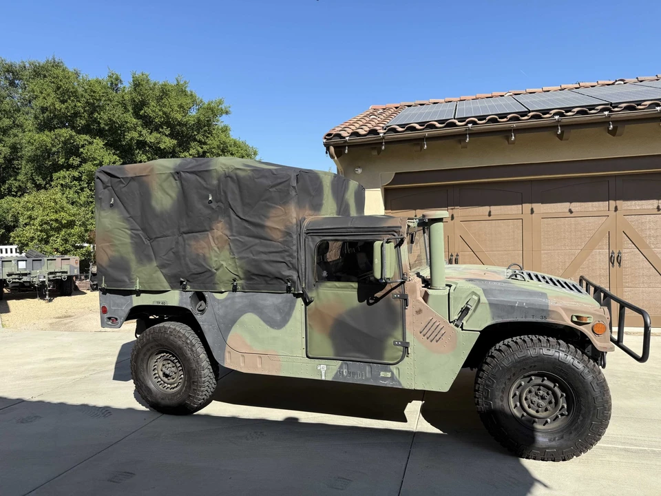 2005 Hummer HMMWV - Image 5 of 31