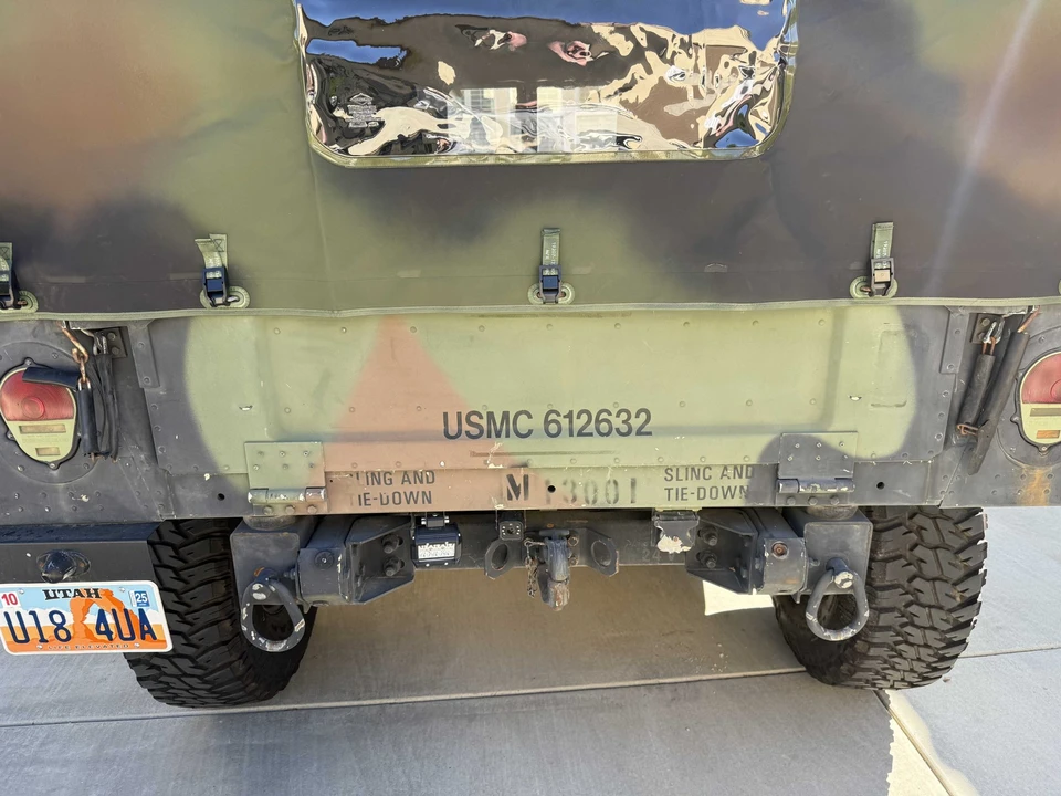 2005 Hummer HMMWV - Image 24 of 31