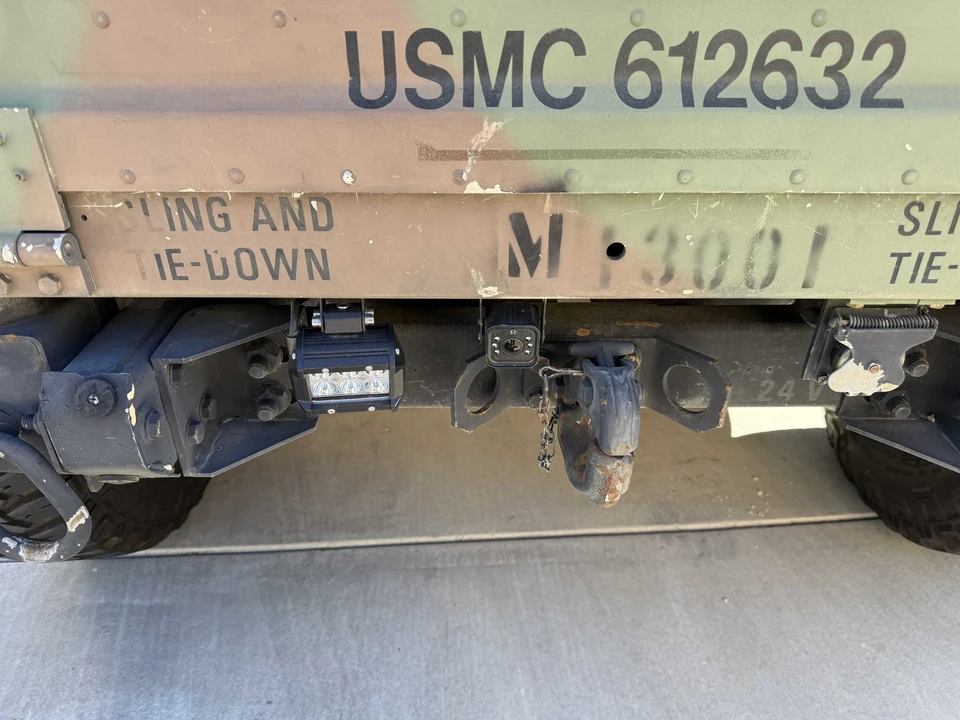 2005 Hummer HMMWV - Image 25 of 31