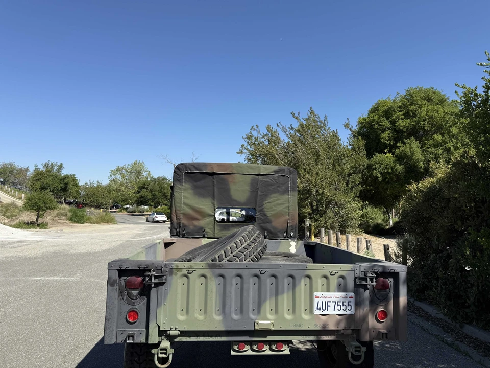 2005 Hummer HMMWV - Image 11 of 31