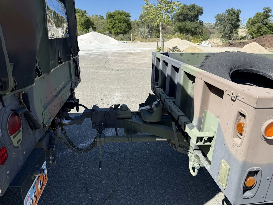 2005 Hummer HMMWV - Image 31 of 31