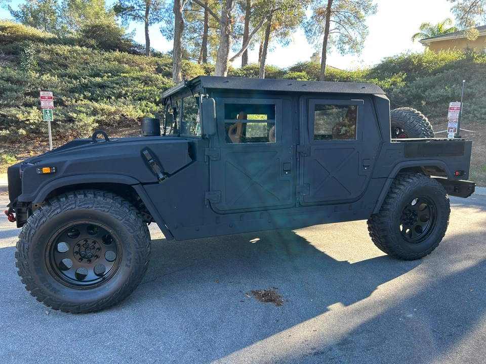 2005 AM General Hummer - Image 10 of 31