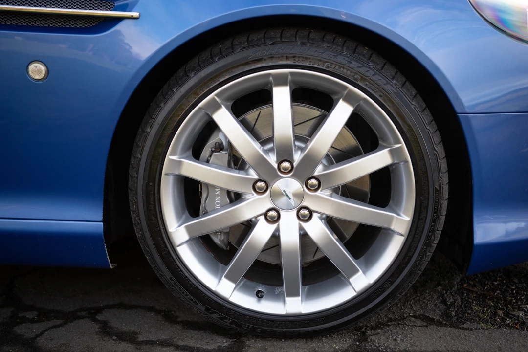 2005 Aston Martin DB9 - Image 26 of 31