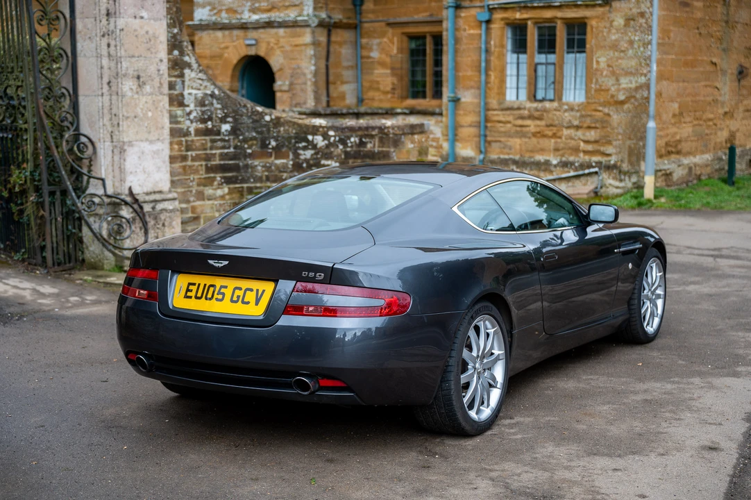 2005 Aston Martin DB9 - Image 15 of 31