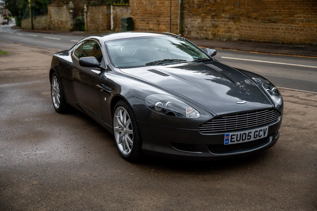 2005 Aston Martin DB9 - Image 17 of 31
