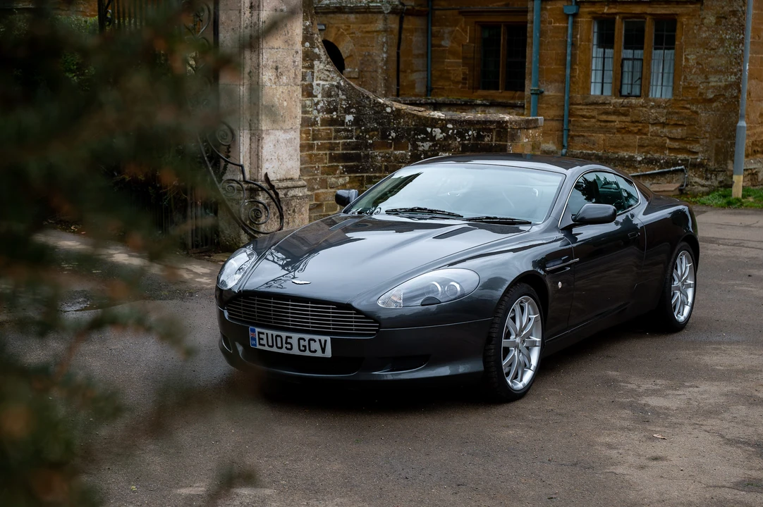 2005 Aston Martin DB9 - Image 18 of 31