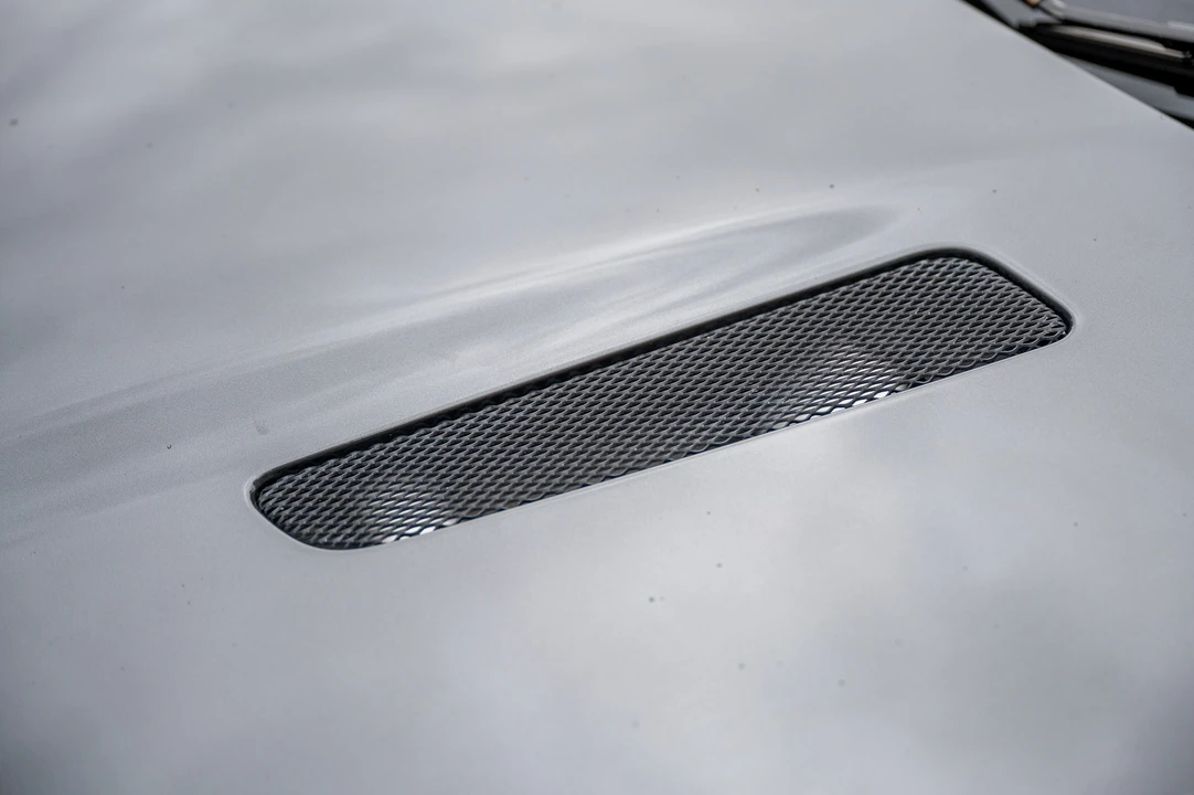 2005 Aston Martin DB9 - Image 19 of 31