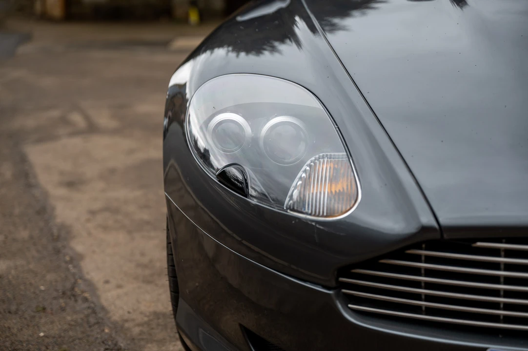2005 Aston Martin DB9 - Image 28 of 31