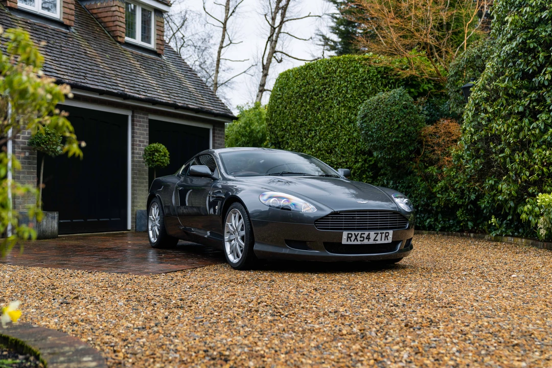 2005 Aston Martin DB9 - Image 14 of 31