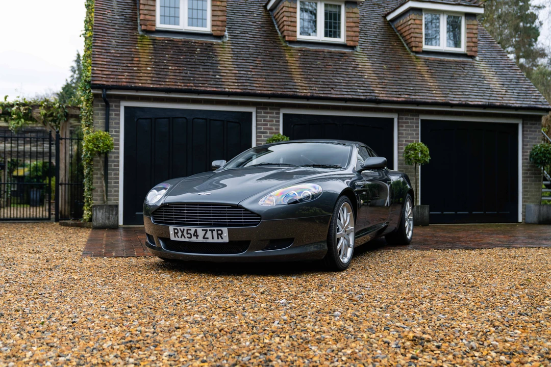 2005 Aston Martin DB9 - Image 13 of 31