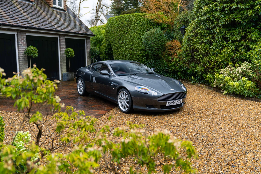 2005 Aston Martin DB9 - Image 16 of 31
