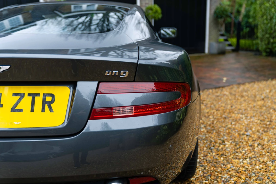 2005 Aston Martin DB9 - Image 28 of 31