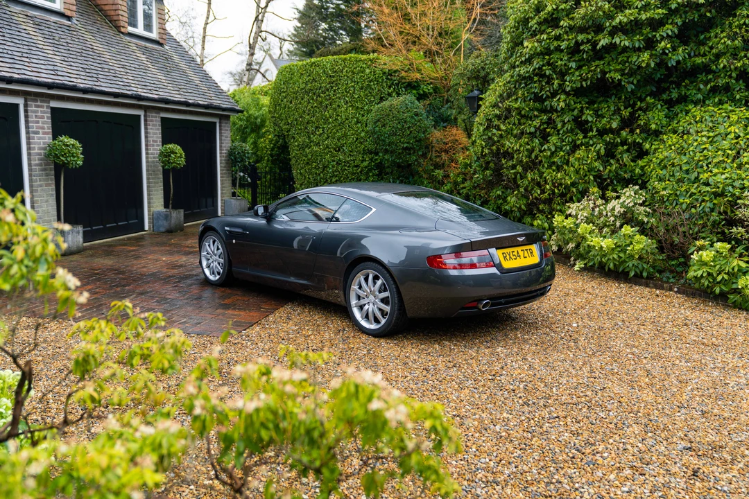 2005 Aston Martin DB9 - Image 17 of 31