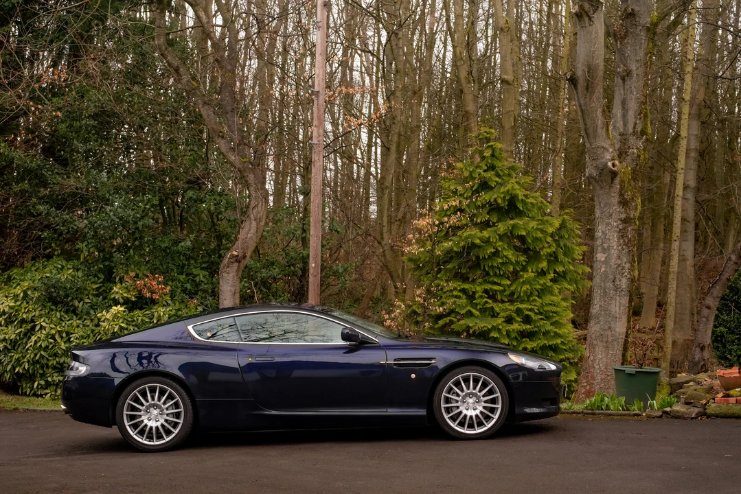 2005 Aston Martin DB9 - Image 12 of 31